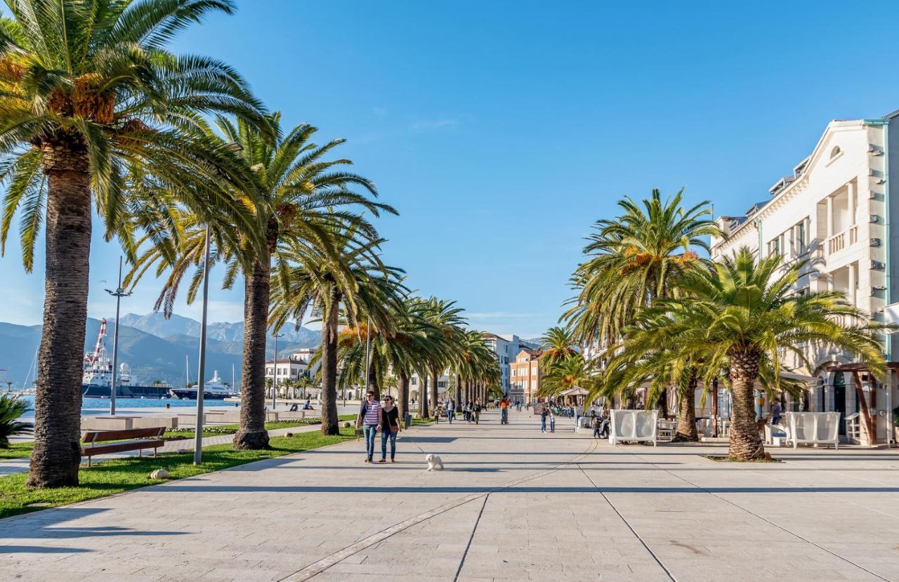 Apartments Vujicic Tivat Exterior photo